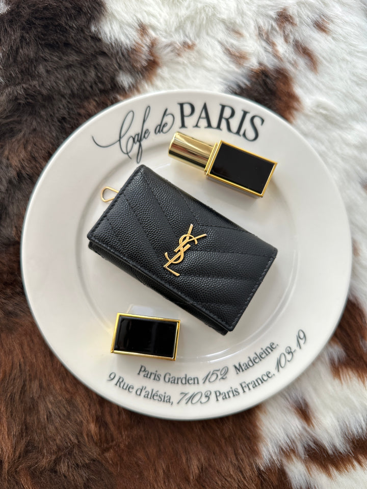 YSL Grain Leather Key Case 🖤｜Black Gold Tone × Chevron Detail × Compact Essential
