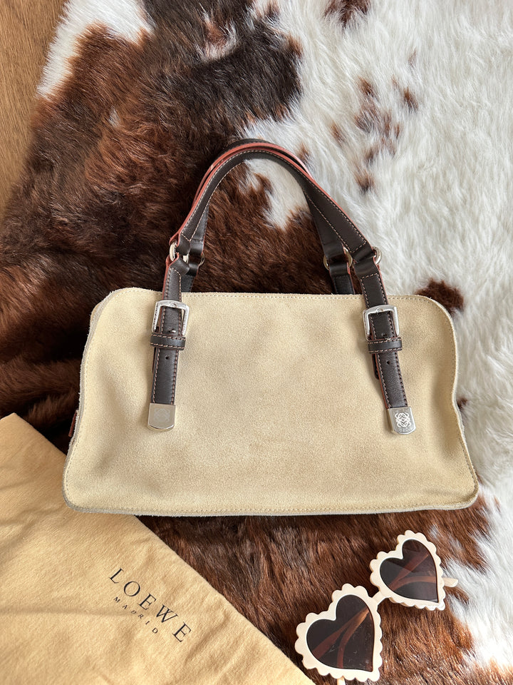 LOEWE Amazona Studded Biscuit Bag 🤍｜Full Set × Studded Anagram Logo × Adjustable Strap
