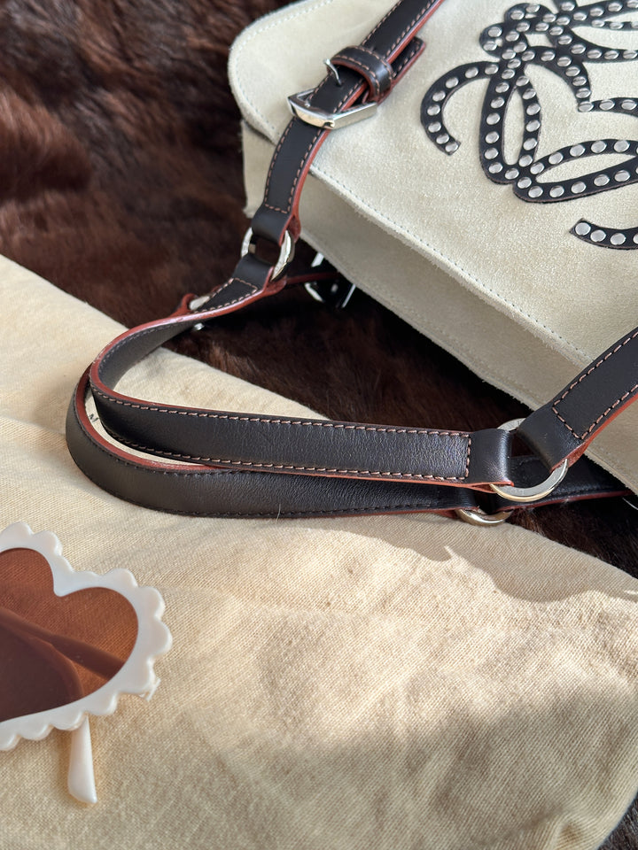 LOEWE Amazona Studded Biscuit Bag 🤍｜Full Set × Studded Anagram Logo × Adjustable Strap
