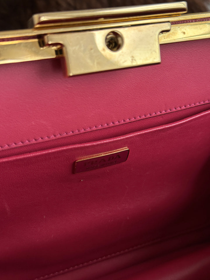 Prada Mini Saffiano Crossbody Bag 💕｜Pink Saffiano × Evening-Clutch Shape × Phone-Friendly