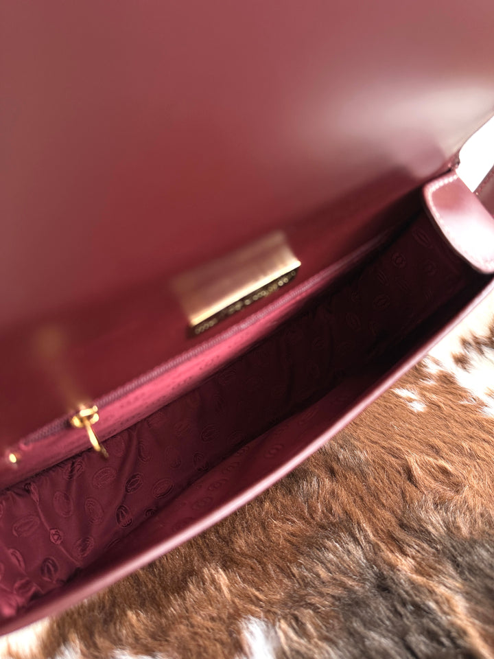 Cartier Vintage Saddle Shoulder Bag ❤️｜Wine Red Leather × Preserved Condition × Shoulder or Crossbody