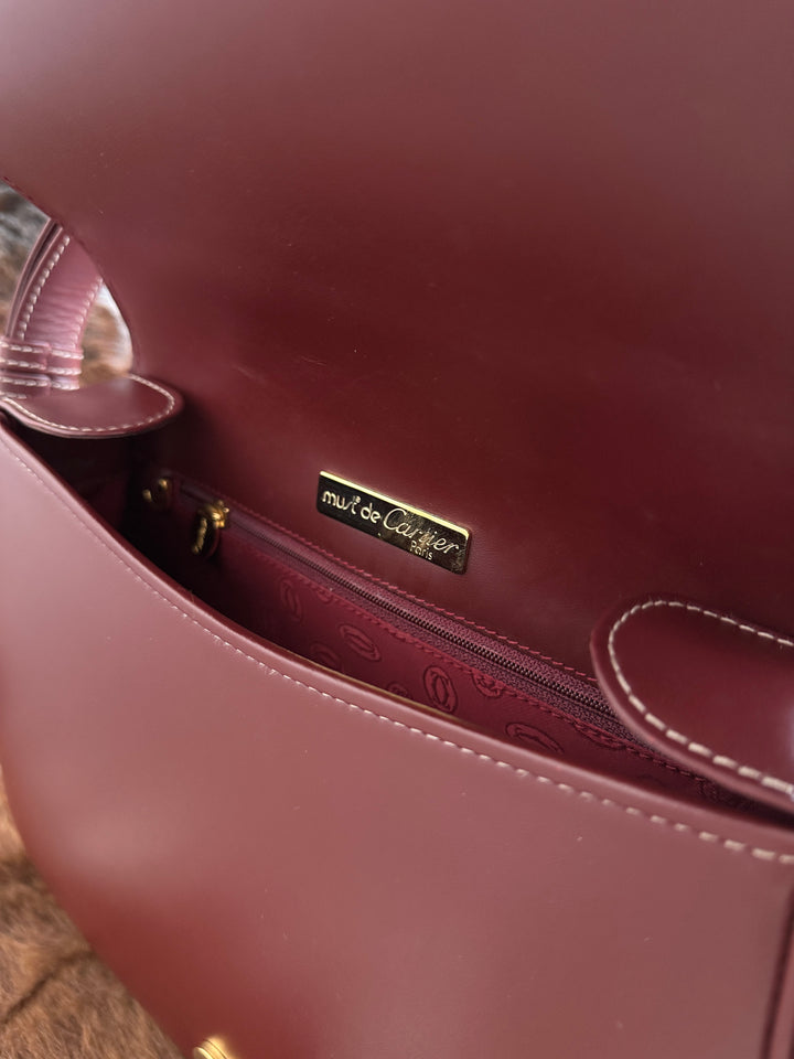 Cartier Vintage Saddle Shoulder Bag ❤️｜Wine Red Leather × Preserved Condition × Shoulder or Crossbody