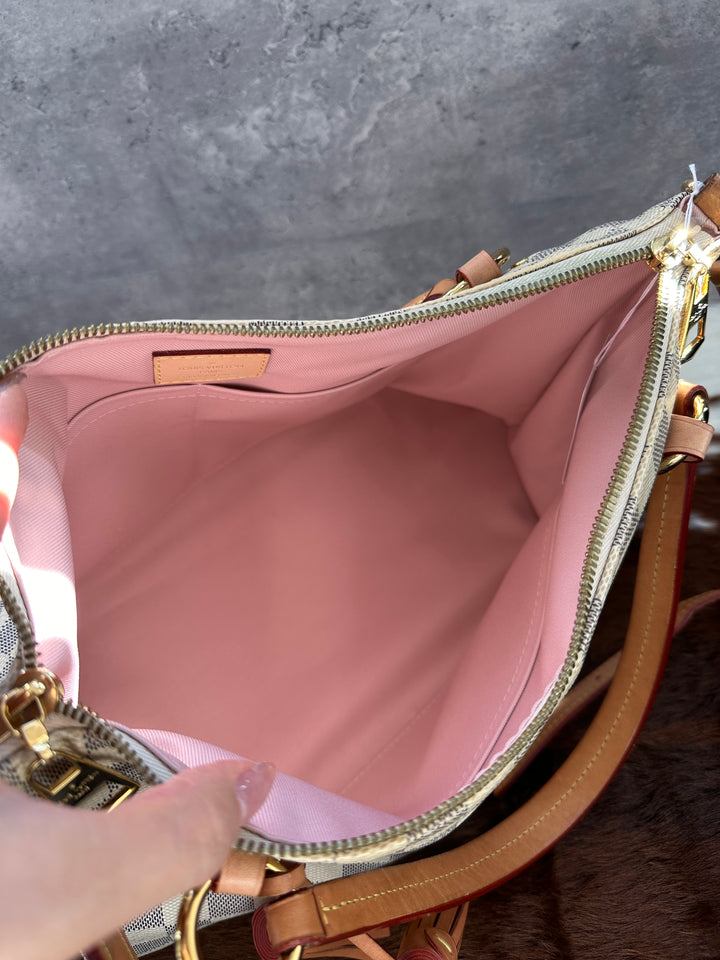 LOUIS VUITTON Damier Azur Tassel Tote Bag｜Classic Checkered Canvas × Original Shoulder Strap × Zipped Everyday Design 🤍✨