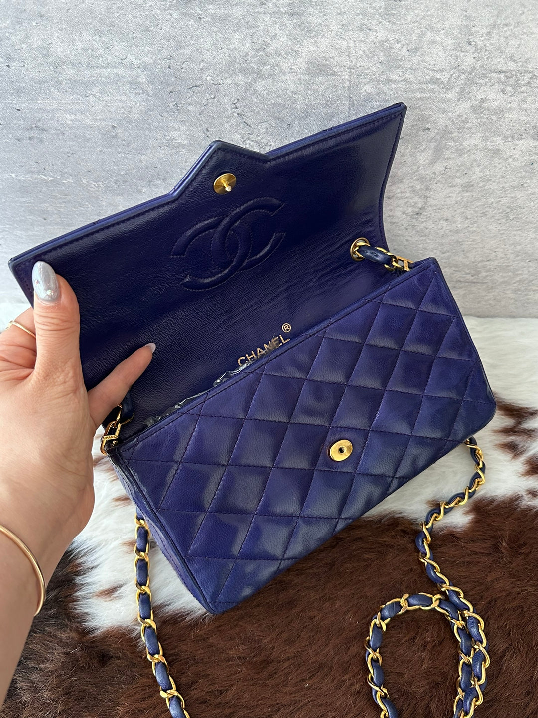 CHANEL Large CC Mini Chain Bag 💜｜Rare Purple Tone × Card &amp; Sticker × Phone-Friendly