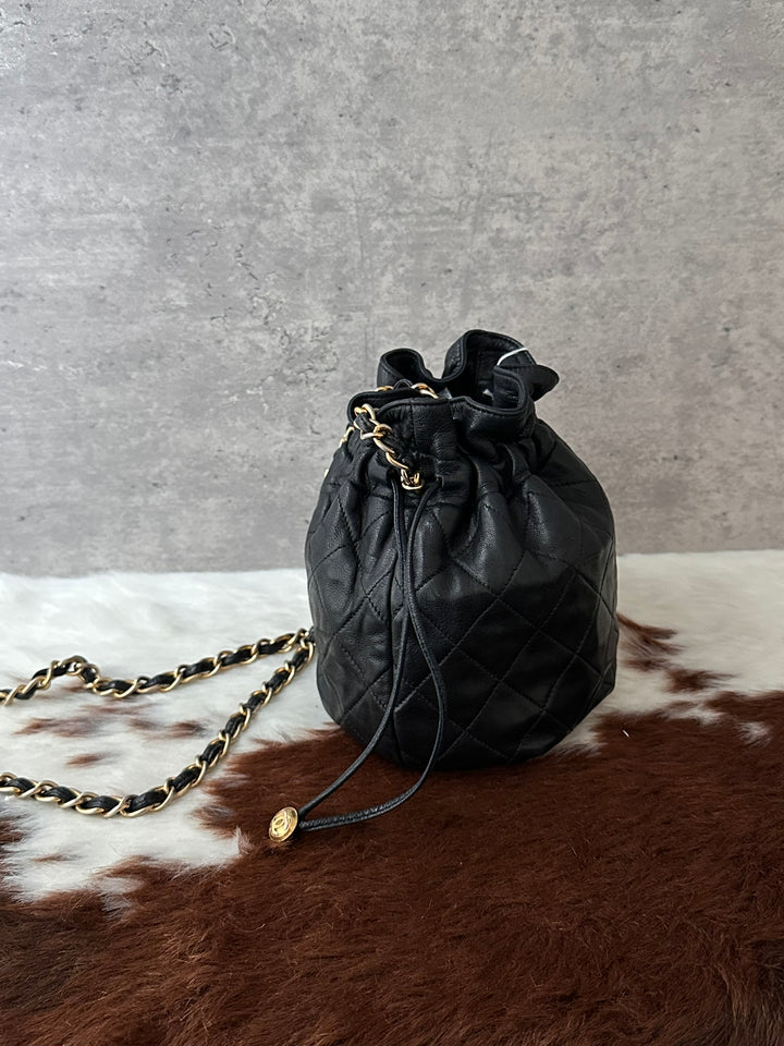 CHANEL Mini Quilted Drawstring Chain Bag 🖤｜Gold Bead Drawstring × Phone-Friendly Capacity × With Sticker