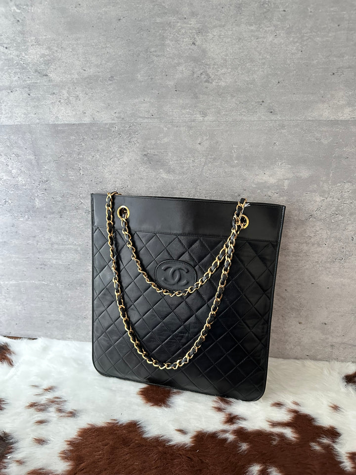 CHANEL Vintage Slim Chain Tote Bag 🖤｜All-Leather Design × iPad-Friendly × Great Daily Value