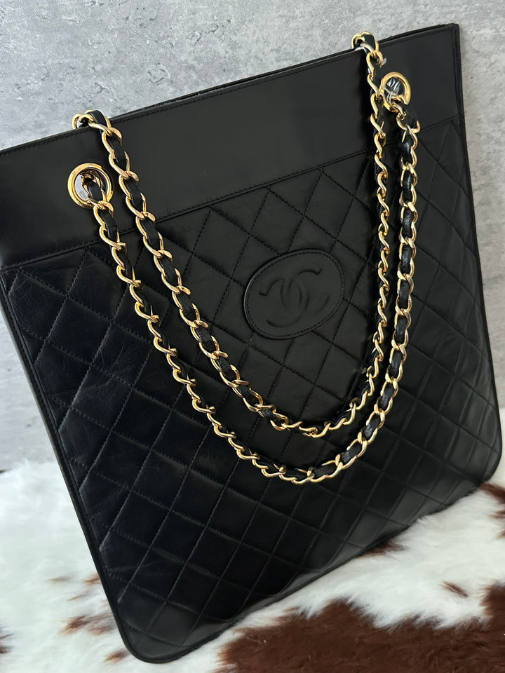 CHANEL Vintage Slim Chain Tote Bag 🖤｜All-Leather Design × iPad-Friendly × Great Daily Value