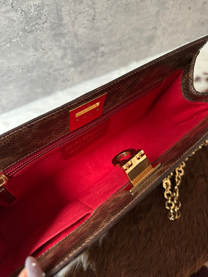 Ferragamo Gancini Lizard-Effect Chain Baguette Bag 🥖✨｜Rare Vintage Find × Gancini Chain Detail × With Mirror