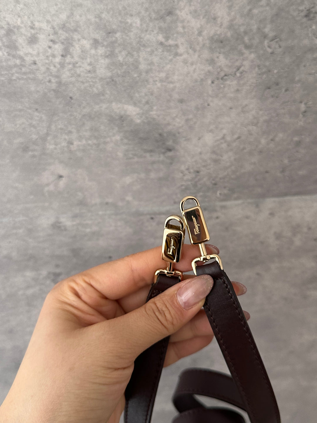 FERRAGAMO 🤎 Chocolate Embossed Kelly Bag｜Vintage Charm × Structured Elegance × Timeless Brown Tone