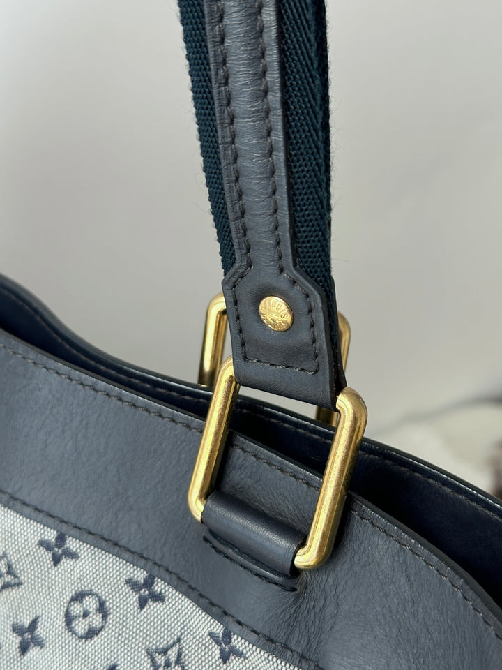Louis Vuitton Monogram Denim Tote Bag 🩶🤍｜Grey Denim Monogram × Laptop Friendly × Excellent Condition