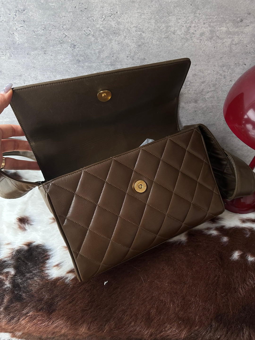 CHANEL Lambskin Square Crossbody Bag 🤎｜Rare Olive Brown × Puffy Square Shape × Practical Capacity