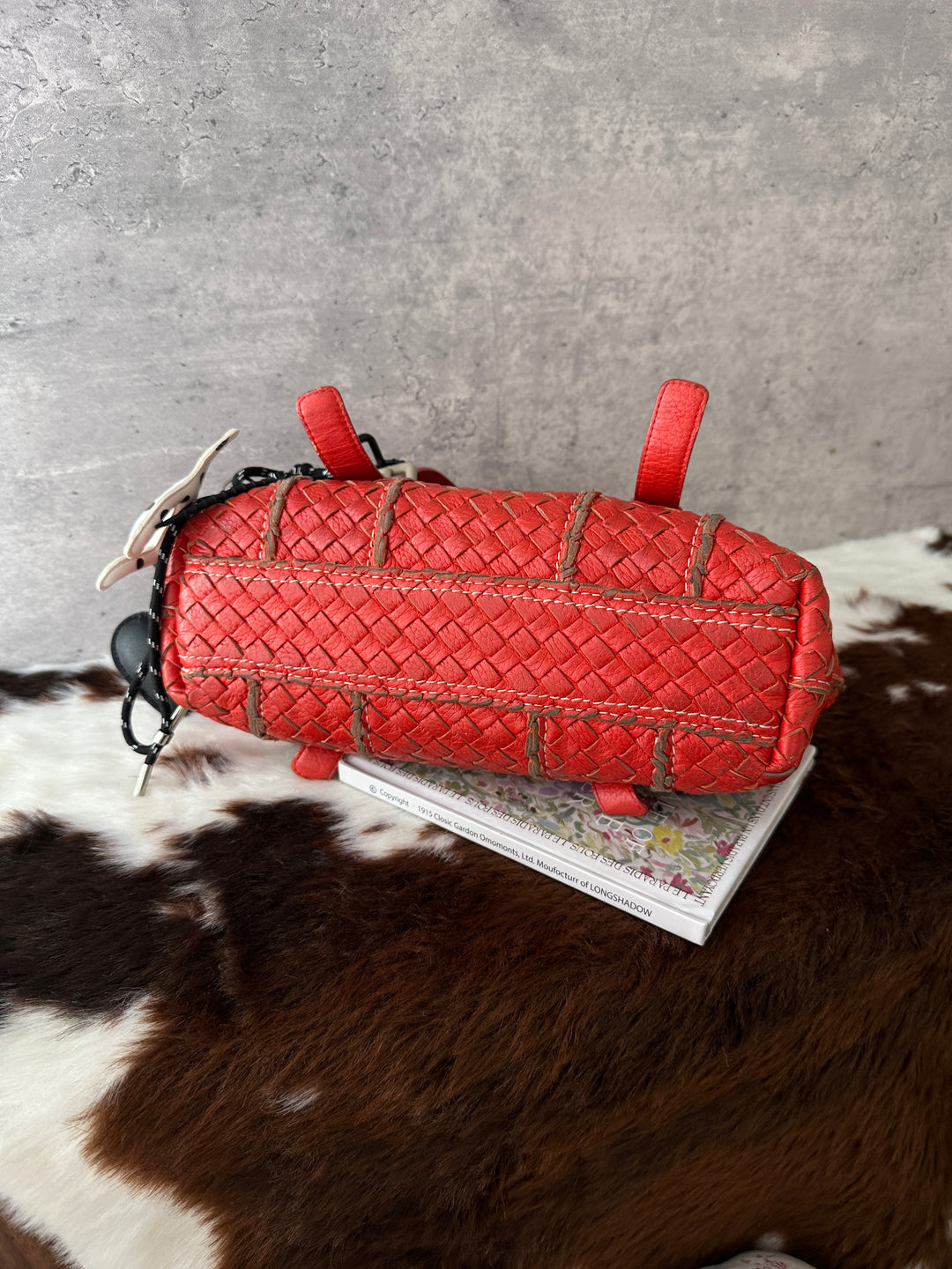 Bottega Veneta Intrecciato Top Handle Bag ❤️｜Classic Woven Leather × Contrast Stitching × Practical Daily Size