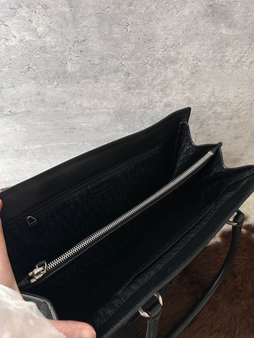 Dior Denim East West Tote Bag 🖤｜Denim &amp; Leather × Doctor-Bag Shape × Shoulder-Friendly
