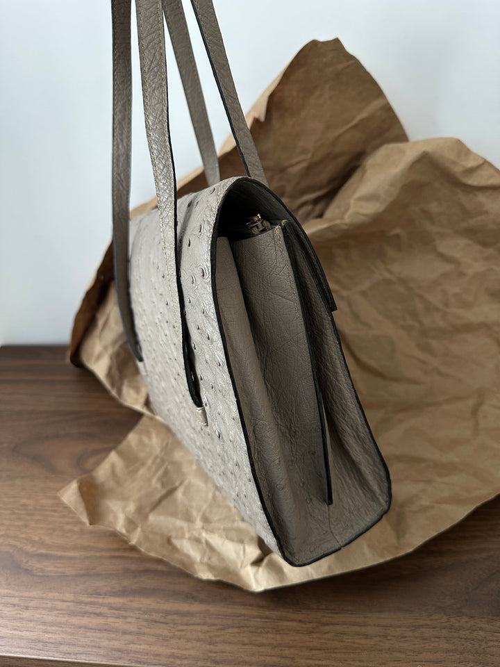 Dior Ostrich Leather Shoulder Bag 🕊️ | Refined Simplicity Meets Timeless Craftsmanship