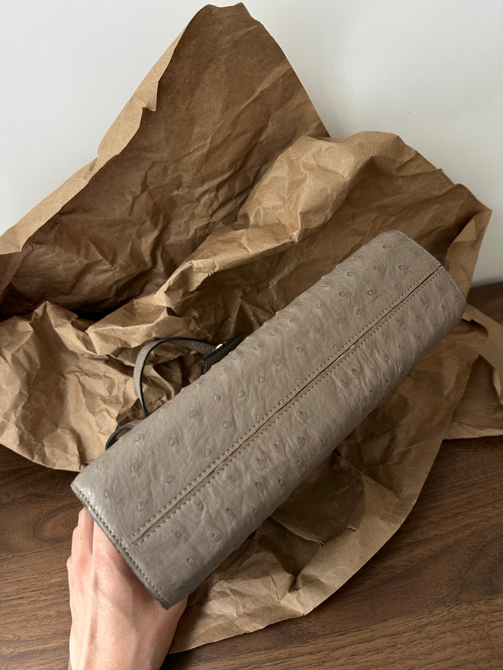 Dior Ostrich Leather Shoulder Bag 🕊️ | Refined Simplicity Meets Timeless Craftsmanship