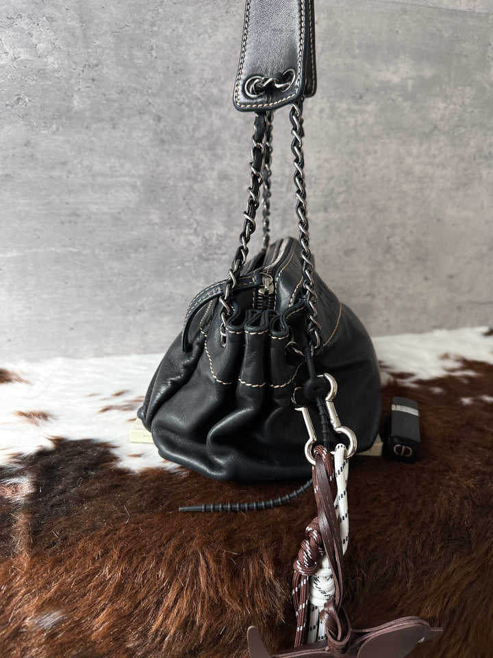 CHANEL Calfskin Chain Shoulder Bag 🖤｜Practical Daily Size × Shoulder-Friendly × Great Price