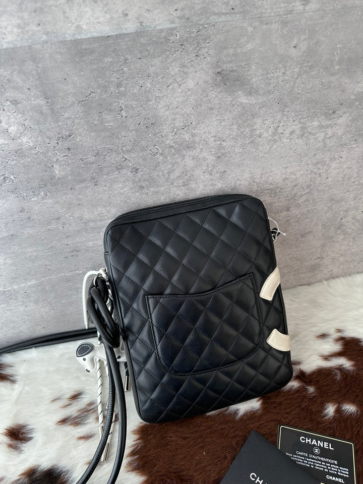 CHANEL Cambon Quilted Crossbody Bag 🖤🤍｜Full Set × Adjustable Strap × Classic Black &amp; White