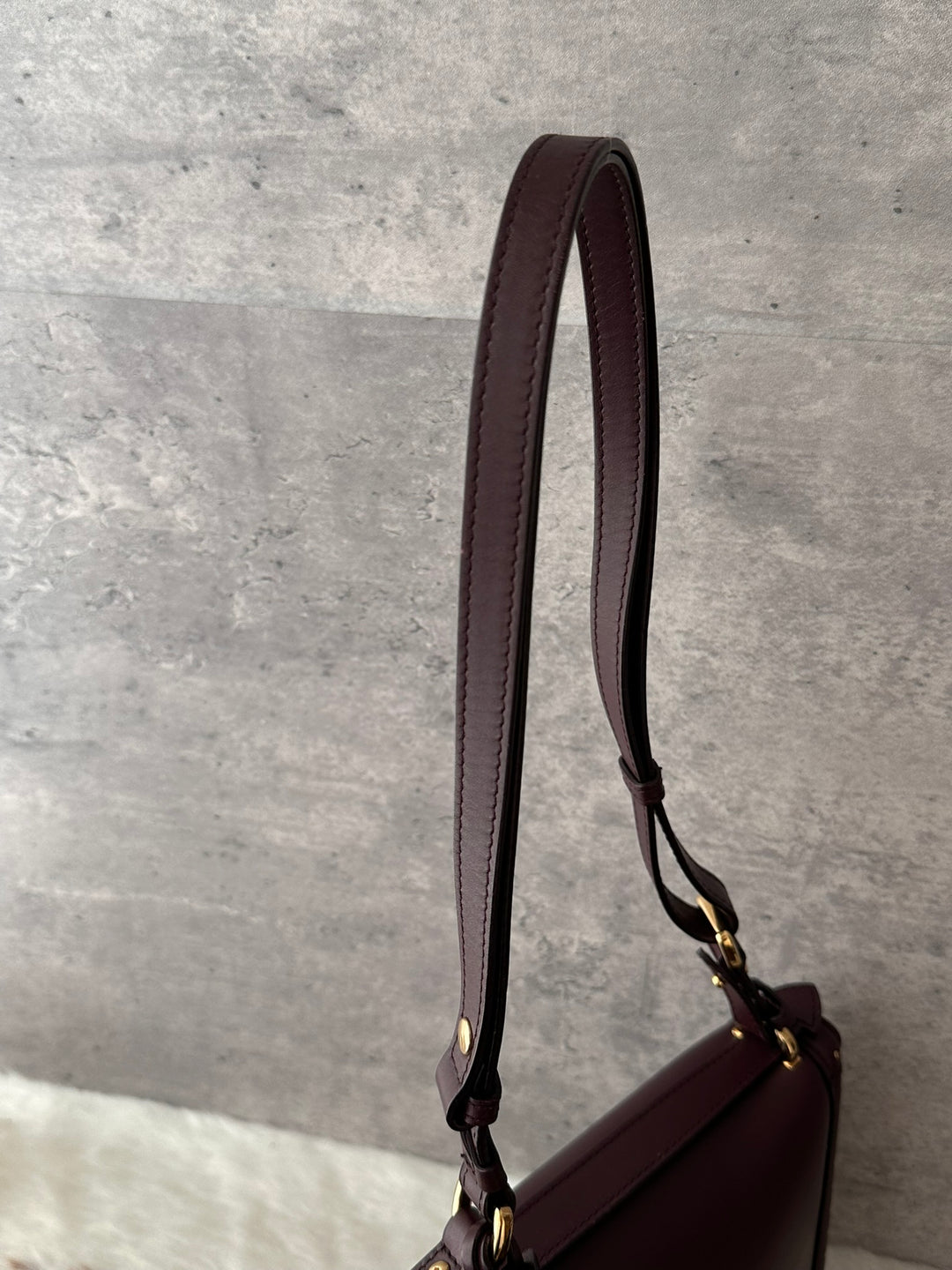 Ferragamo Limited Aileen Gancini Lock Shoulder Bag 🤎｜Rare Limited Series × Logo Lock with Key × Multi-Way Styling