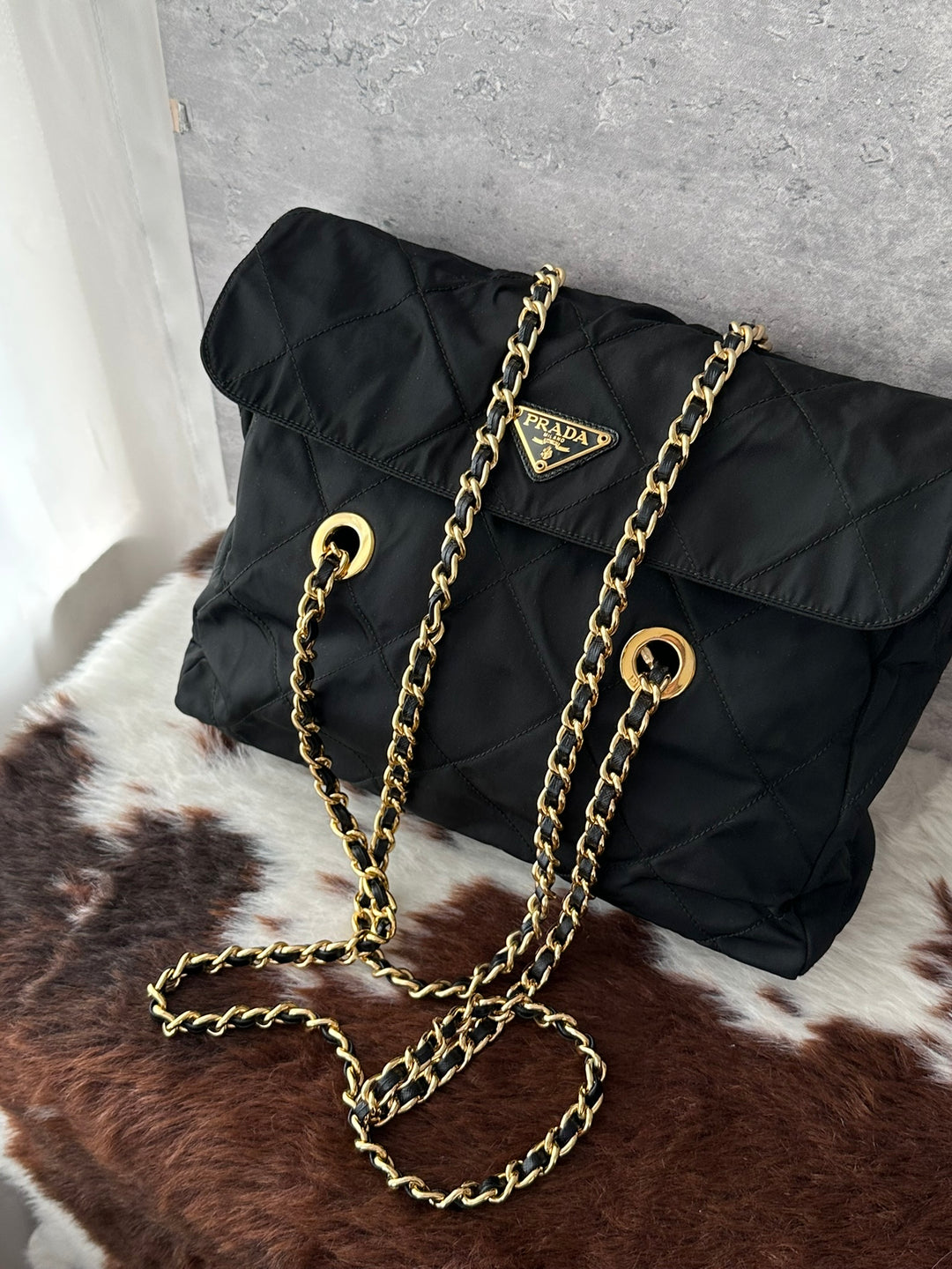 PRADA Quilted Parachute Flap Chain Shoulder Bag 🖤｜Black &amp; Gold Hardware × Lightweight Design × Near-Pristine Condition