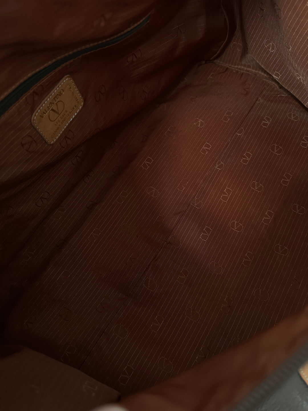 VALENTINO Vintage Logo Brown Travel Bag – Durable PVC × Classic Monogram × High Value✨