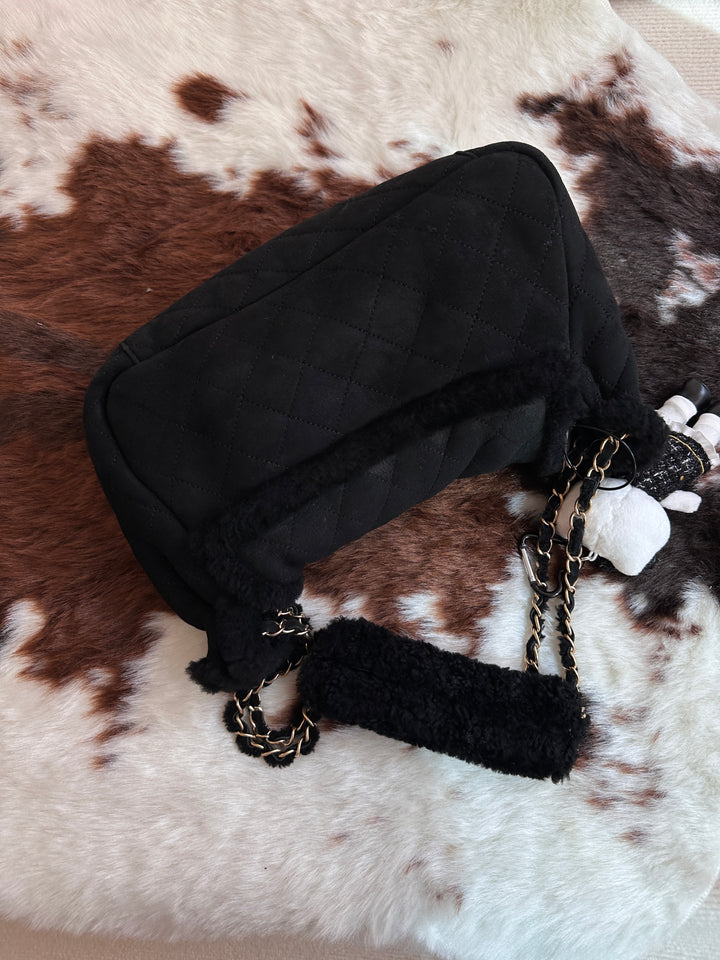 Chanel 毛毛機場包 | Cozy Chic in Winter Mood