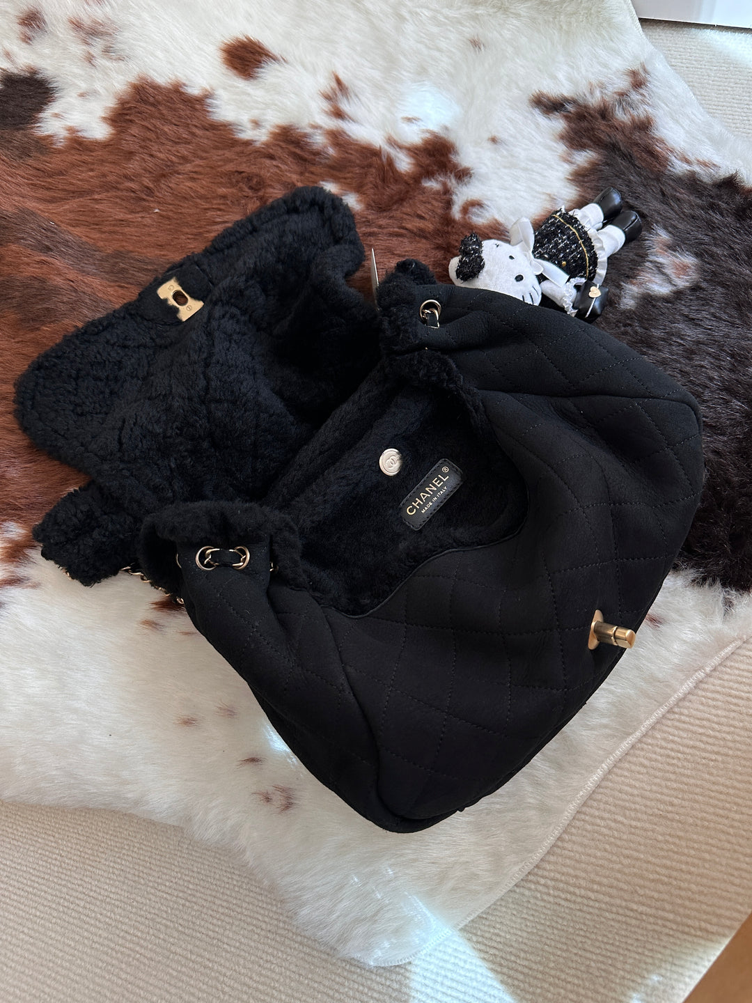 Chanel 毛毛機場包 | Cozy Chic in Winter Mood