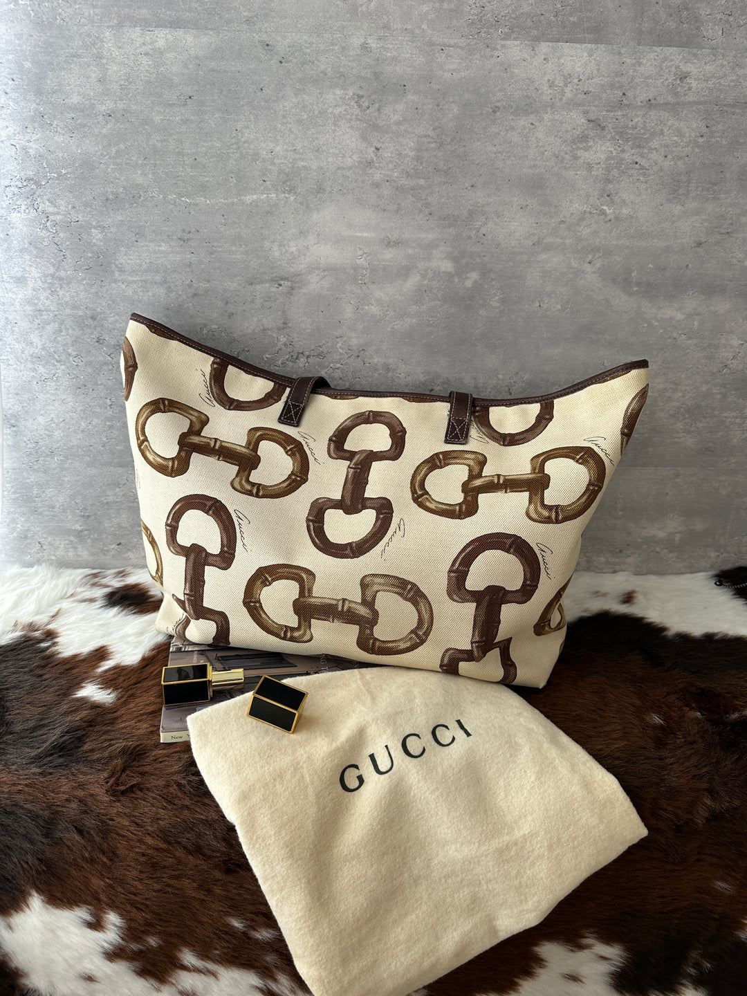 Gucci Horsebit Print Canvas Tote 🤎✨｜Vintage Equestrian Print・Spacious Everyday Tote