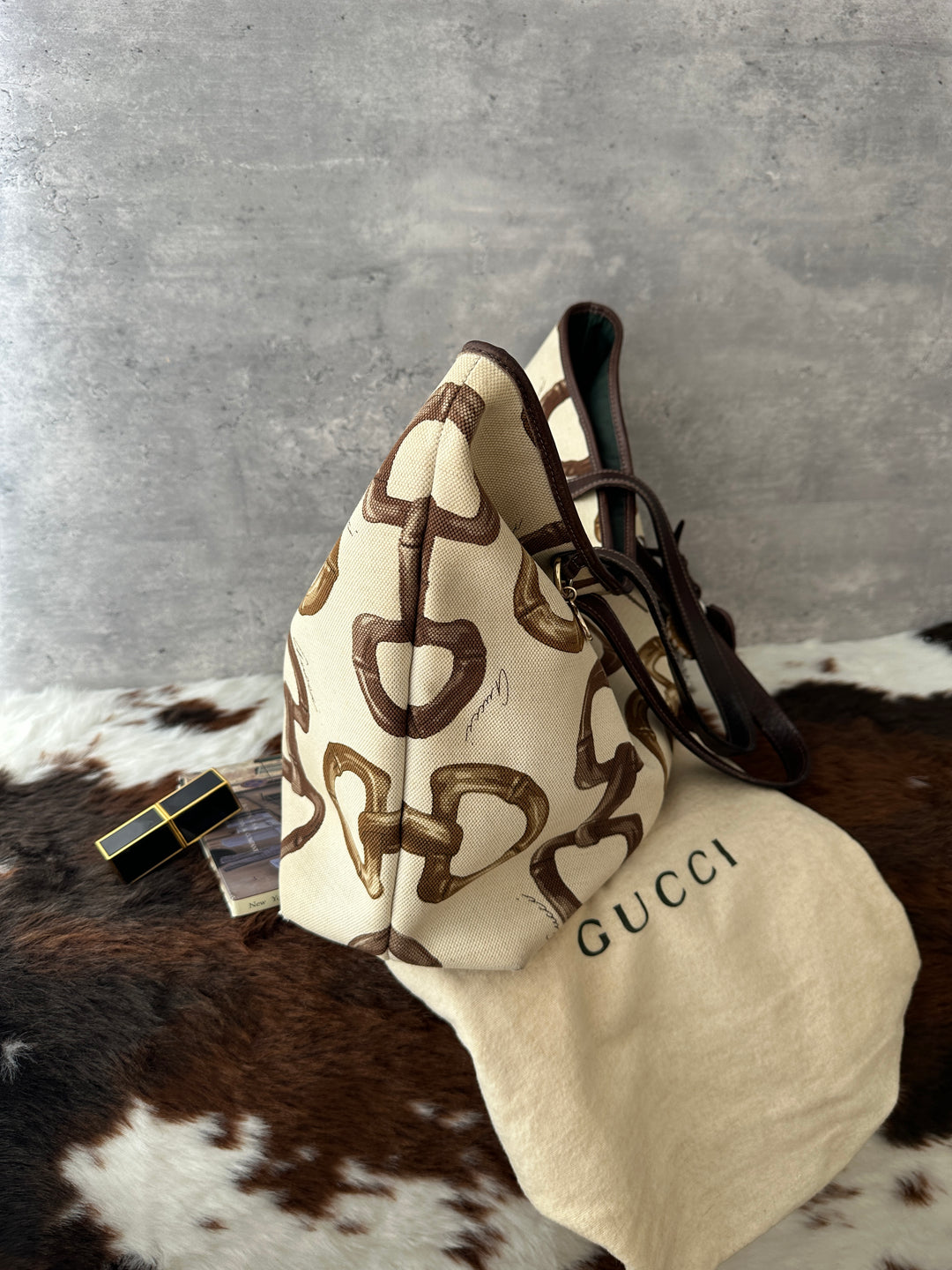 Gucci Horsebit Print Canvas Tote 🤎✨｜Vintage Equestrian Print・Spacious Everyday Tote