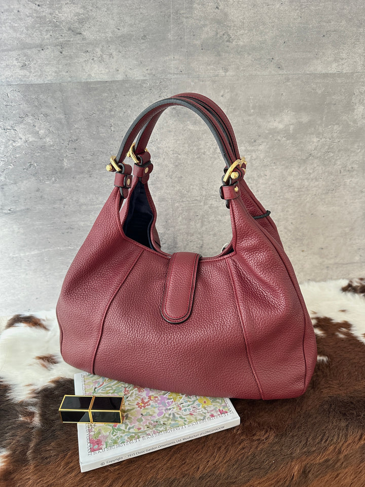 LOEWE Burgundy Pebbled Leather Hobo Bag 💕｜Statement Lock Charm × Soft Pebbled Leather × Effortless Shoulder Style
