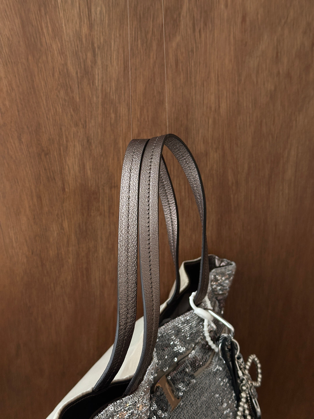 Ferragamo Sequin Gancini Tote ✨🩶｜Silver Sparkle・Lightweight Statement Tote