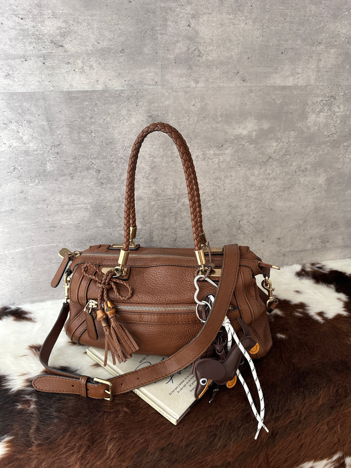 GUCCI Soft Leather Bamboo Baguette Bag 🥖｜Milk Tea Brown × Original Strap × Underarm Styling