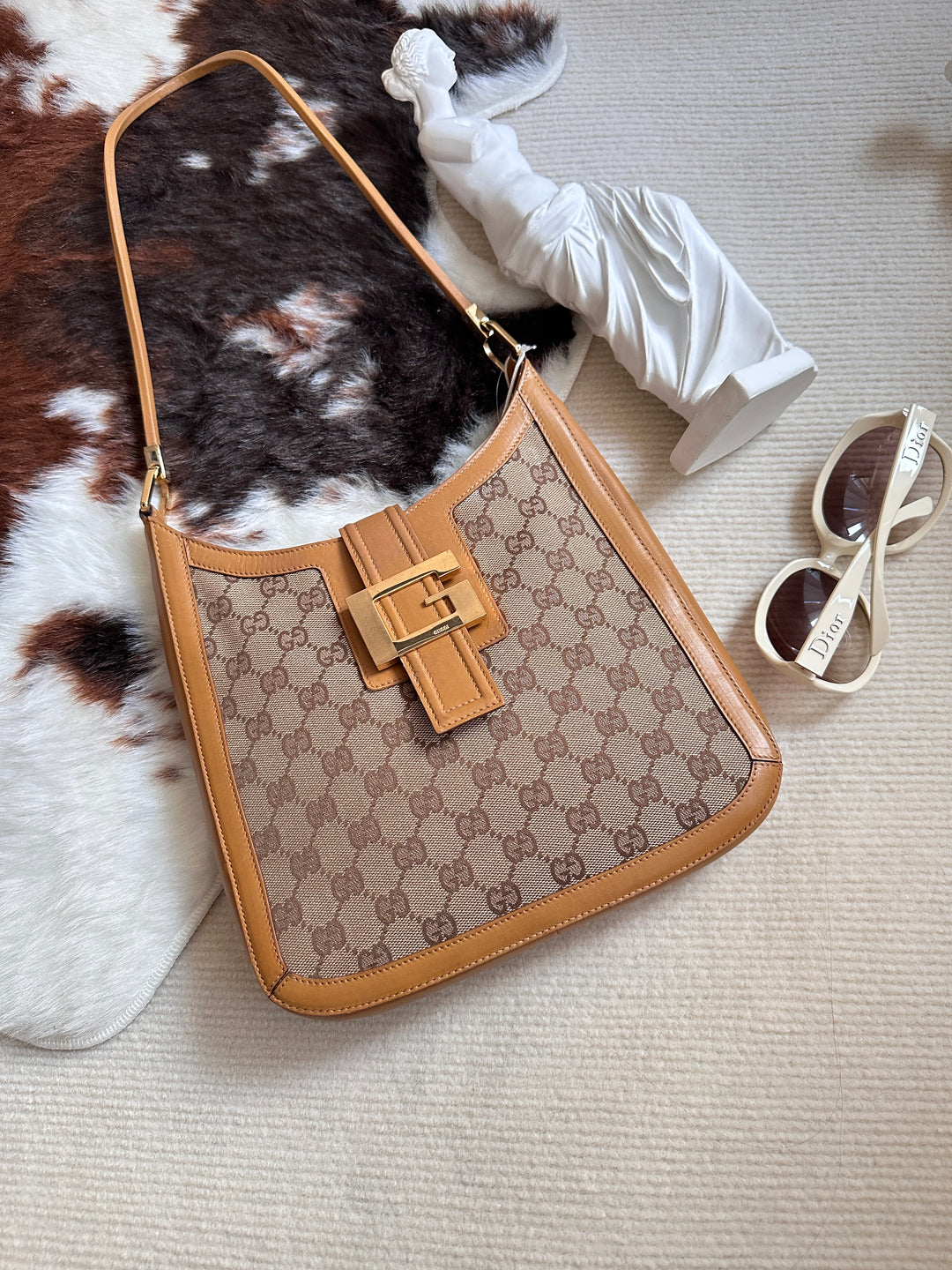 Gucci Monogram “Milk Tea” Large G-Buckle Hobo 🤎 | Retro Chic Meets Everyday Elegance