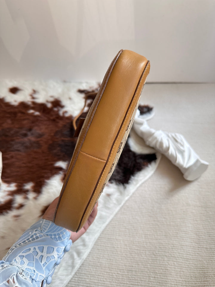 Gucci Monogram “Milk Tea” Large G-Buckle Hobo 🤎 | Retro Chic Meets Everyday Elegance