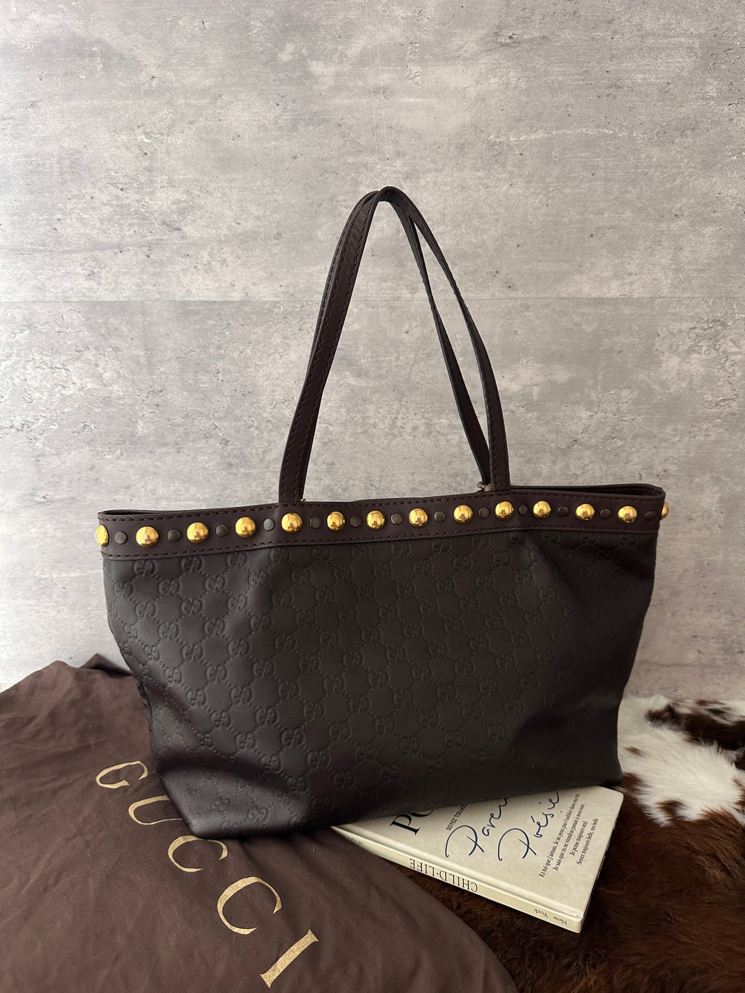 GUCCI Chocolate Monogram Studded Tote Bag 🤎｜Full Set × Heart Charm × Laptop-Friendly