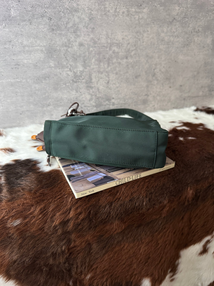 PRADA Olive Green Mini Hobo Shoulder Bag 🫒｜Elf-Ear Shape × Phone-Friendly Size × Clean Condition