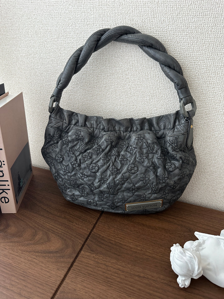 LOUIS VUITTON COS Cloud Bag – Quilted Leather in Graphite Grey 🐘✨