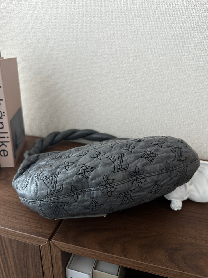 LOUIS VUITTON COS Cloud Bag – Quilted Leather in Graphite Grey 🐘✨