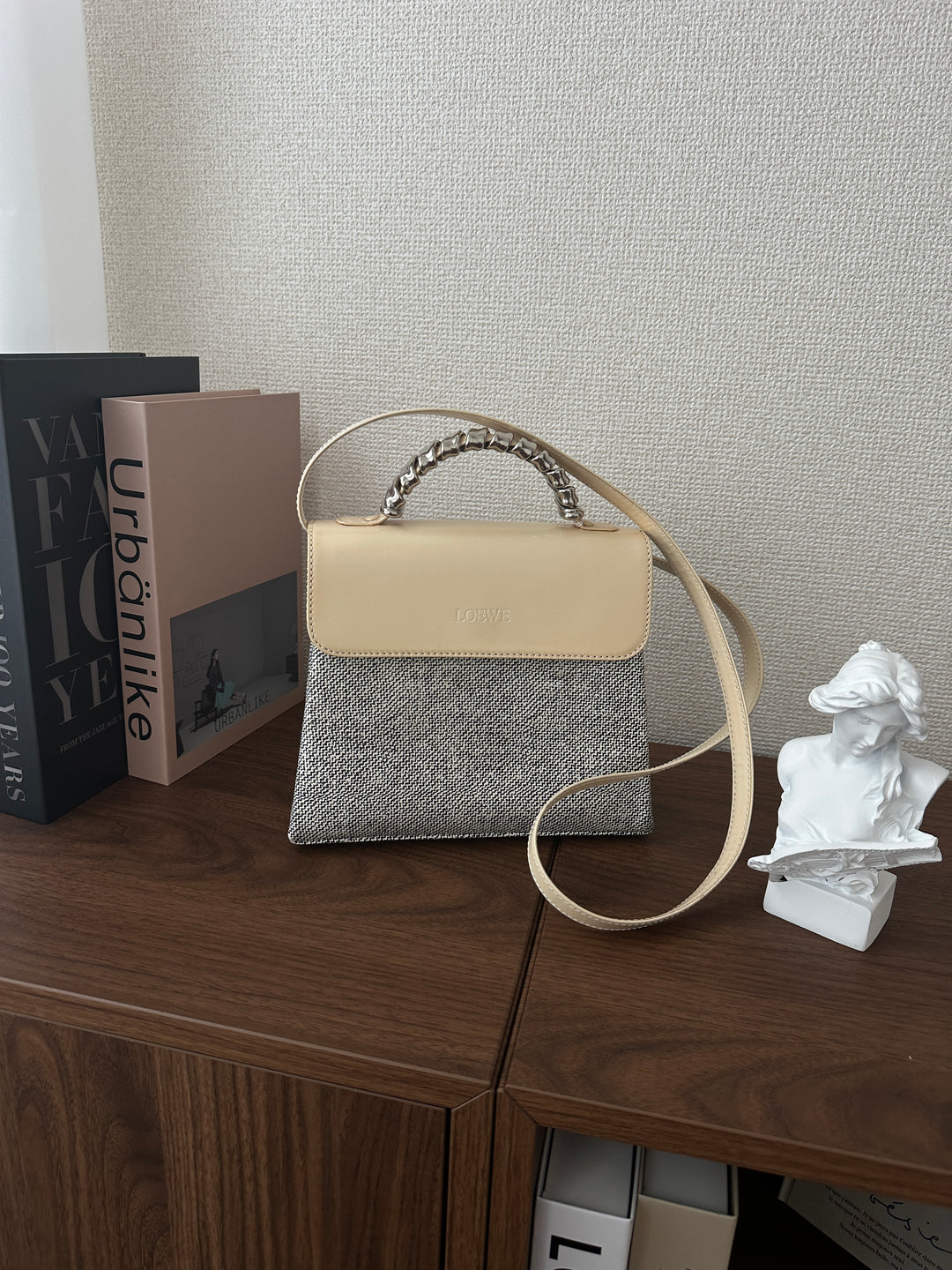 LOEWE Silver Snakebone Mini Kelly – Rare Vintage Treasure 🤍✨