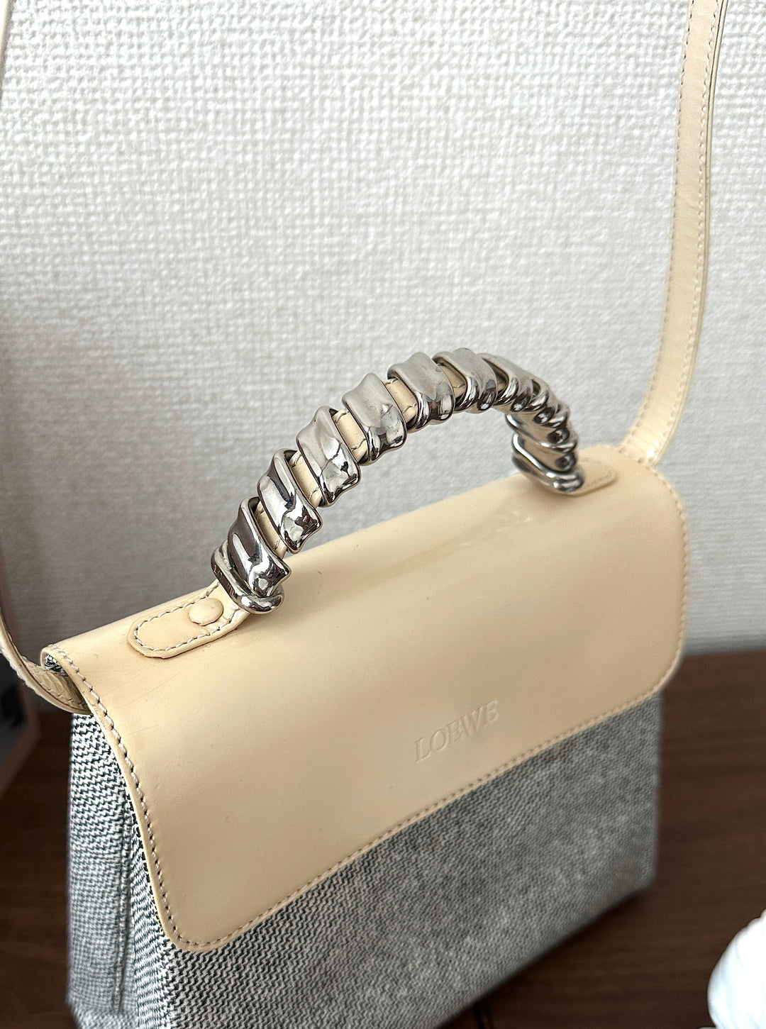 LOEWE Silver Snakebone Mini Kelly – Rare Vintage Treasure 🤍✨