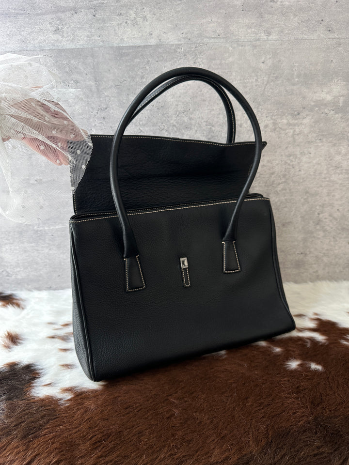 Ferragamo Pigskin Leather Gancini Hobo Bag 🖤｜Rare Pigskin Leather × Gancini Clasp × Daily Capacity