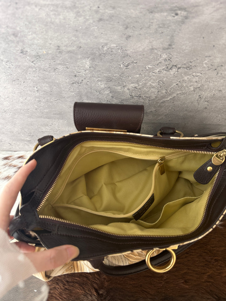 Ferragamo Gancini Floral Print Bag 🍂🤎｜Autumn Botanical Print・Brown Leather