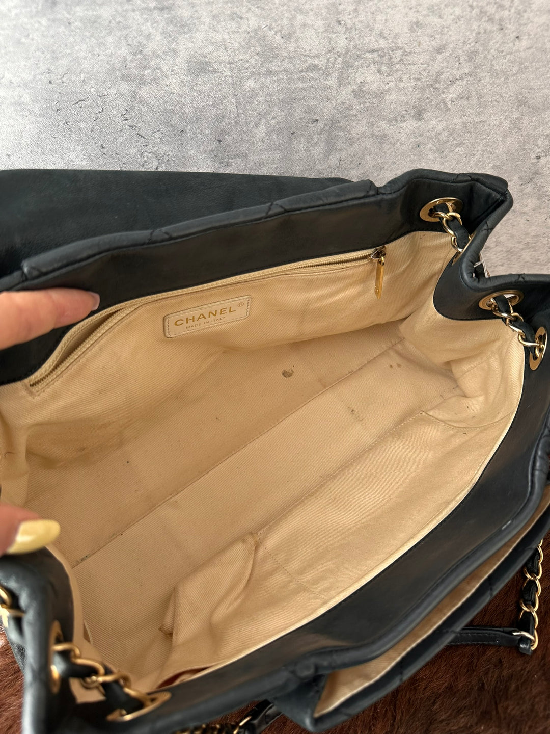 CHANEL Pearly Calfskin Chain Hobo Bag 🖤｜Pearly Calfskin × Perfect Underarm Length × Lightweight Capacity✨