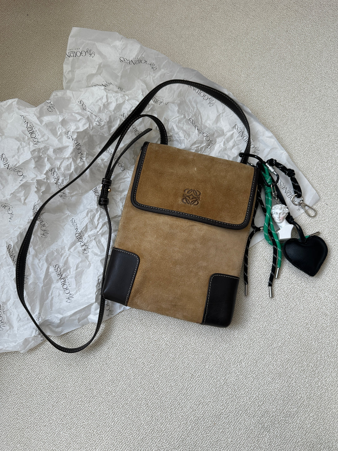 LOEWE Suede “Biscuit” Crossbody Bag – Vintage Brown 🤎✨