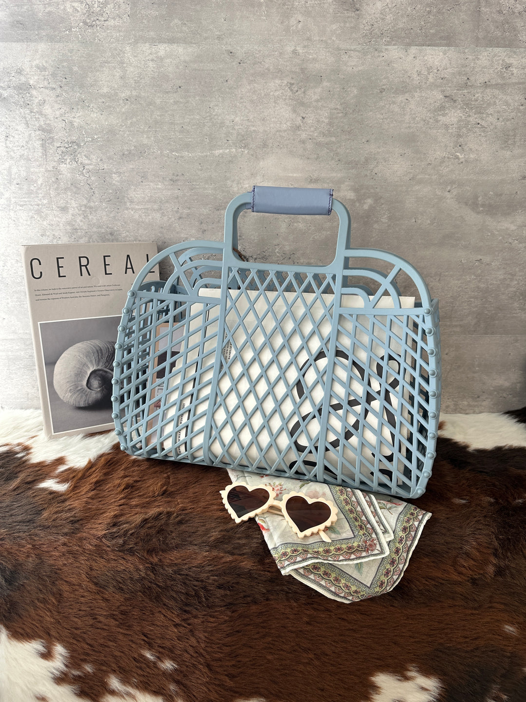 Fendi Limited Edition Basket Tote 🩵✨｜Openwork FF Logo・Customisable Statement Bag