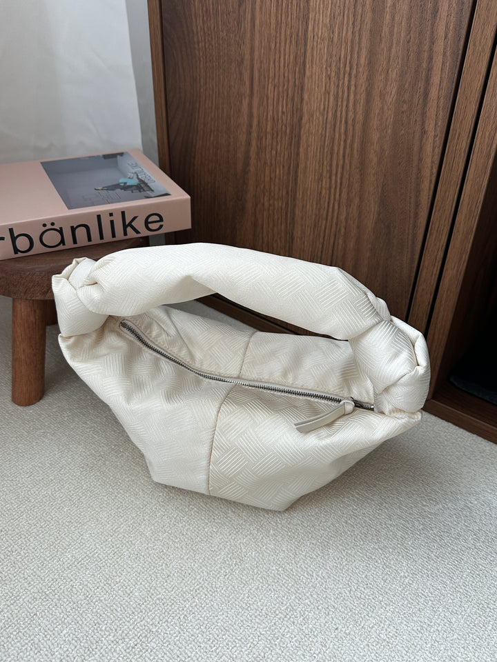 BOTTEGA VENETA Ivory Woven Hobo – Lightweight & Chic 🤍✨