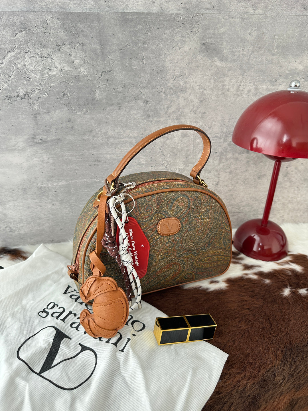Valentino Garavani Paisley Print Vanity Top Handle Bag 🤎｜Vintage Paisley Print × Rounded Vanity Shape × Strap-Friendly Design