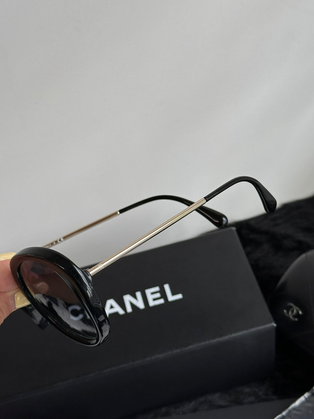 CHANEL Black Round Sunglasses 🖤｜Full Set × Like-New Condition × Chic Everyday Style✨