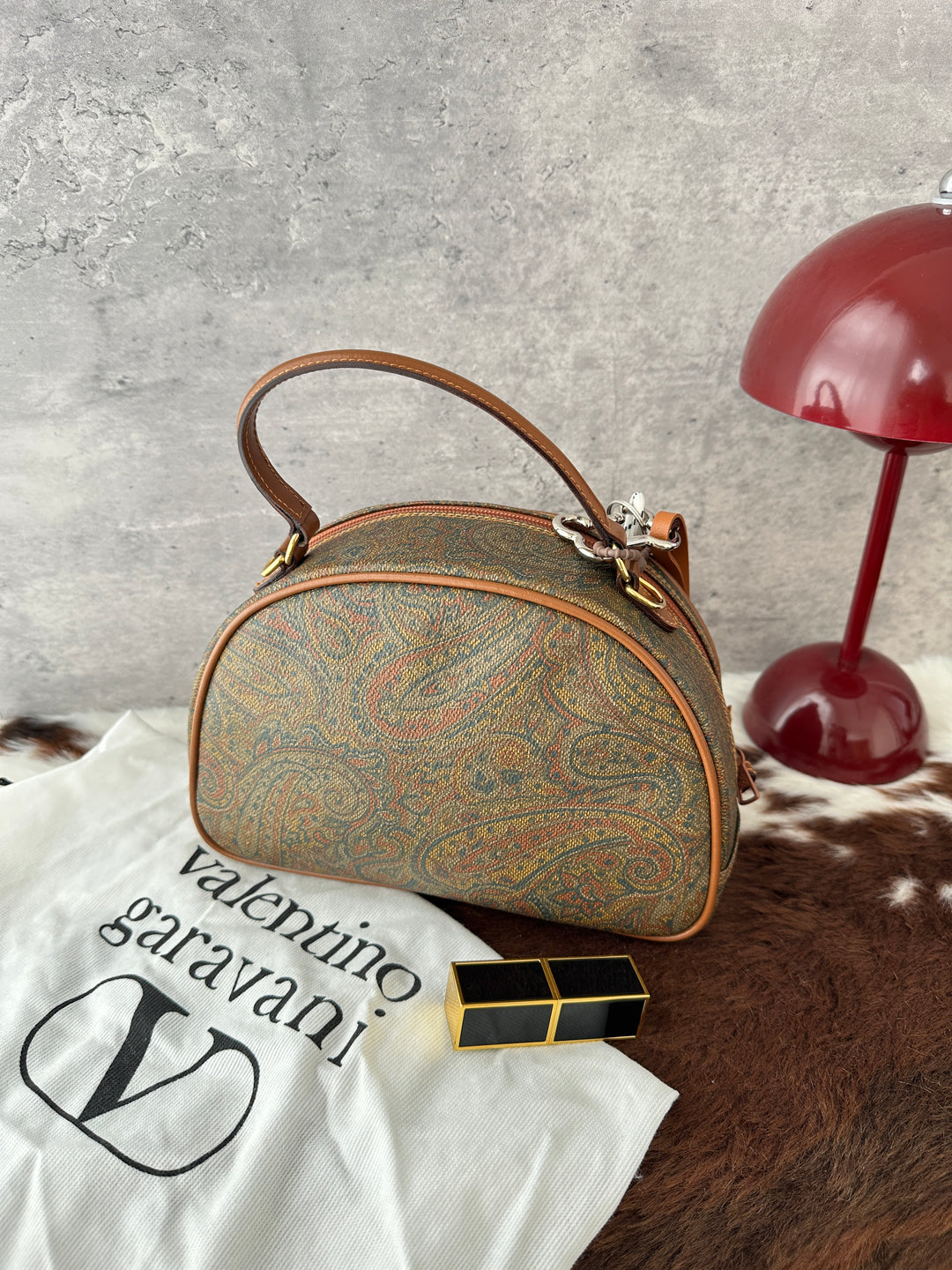 Valentino Garavani Paisley Print Vanity Top Handle Bag 🤎｜Vintage Paisley Print × Rounded Vanity Shape × Strap-Friendly Design
