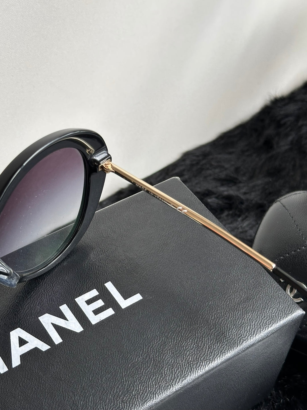 CHANEL Black Round Sunglasses 🖤｜Full Set × Like-New Condition × Chic Everyday Style✨