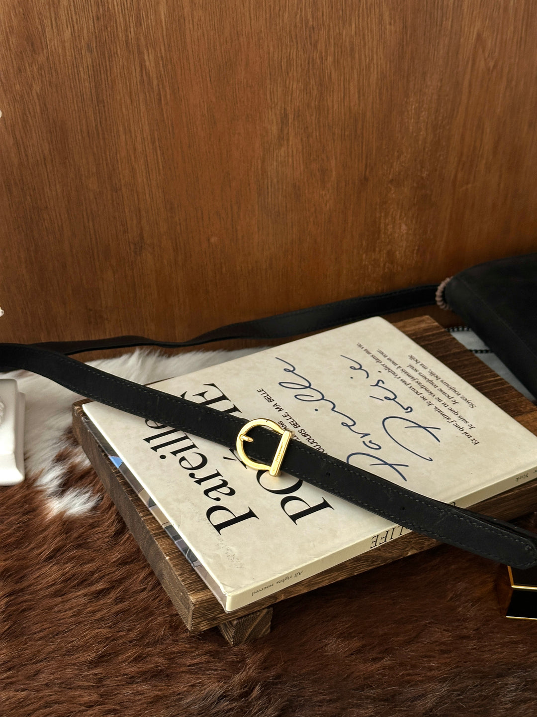 Ferragamo Gancini Crossbody Bag 🖤🤎｜Suede & Croc-Embossed Leather × Gold Gancini × Everyday Versatility